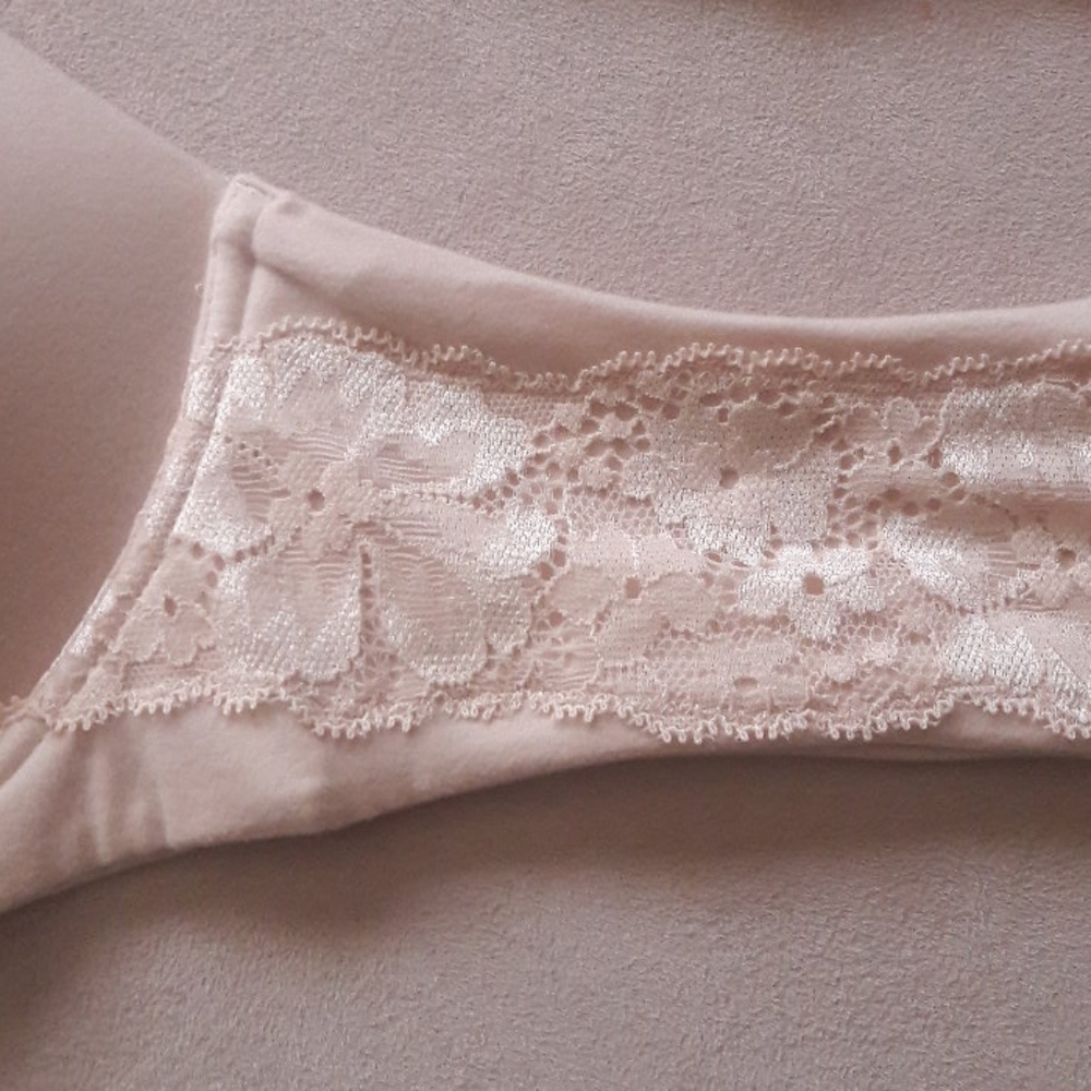 Bra - Picture 3 of 4